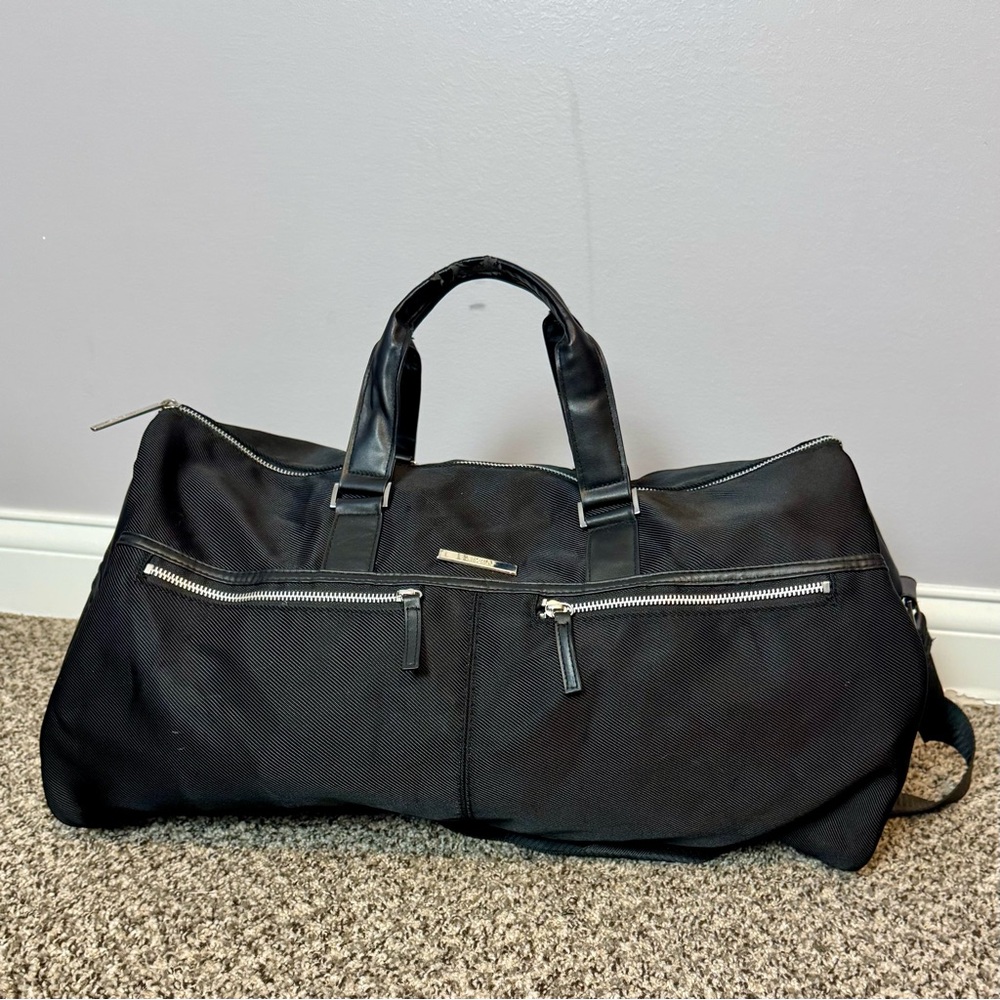 Versace Parfums Black Men's Weekender Bag - Picture 3 of 10